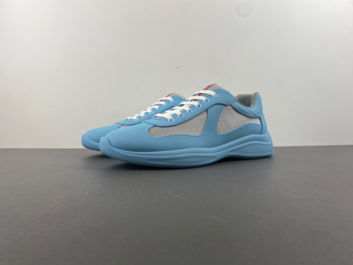 Prada 68