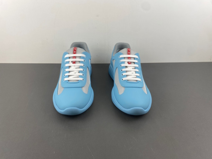 Prada 68