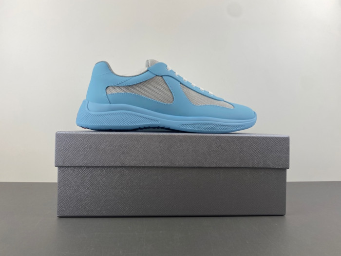 Prada 68