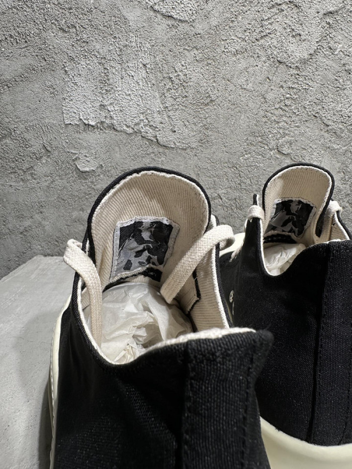 Rick Owen R000041