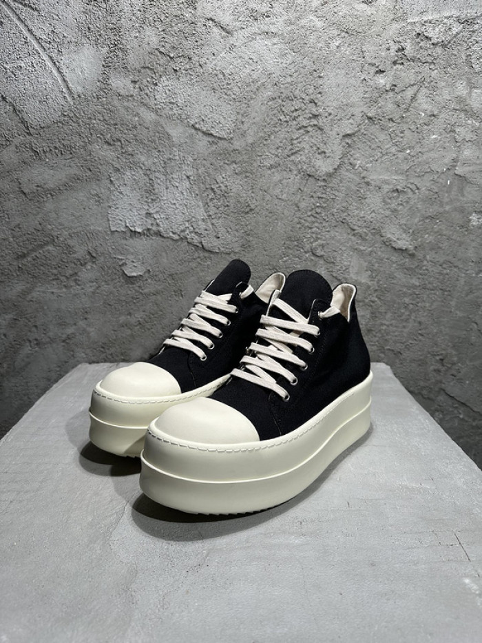 Rick Owen R000041