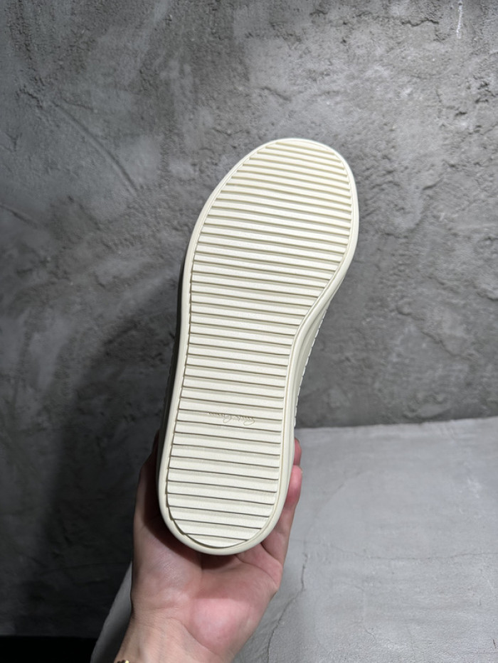 Rick Owen R000036