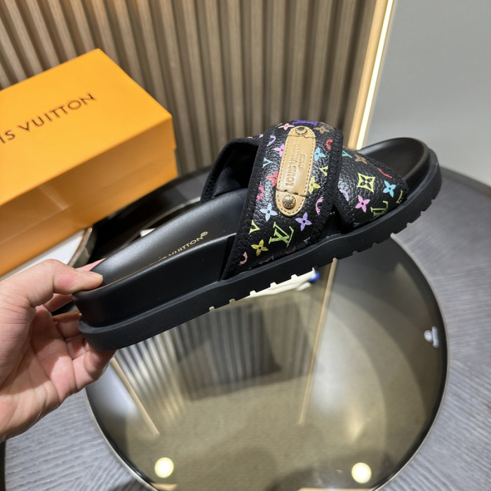 L&V sandal 52