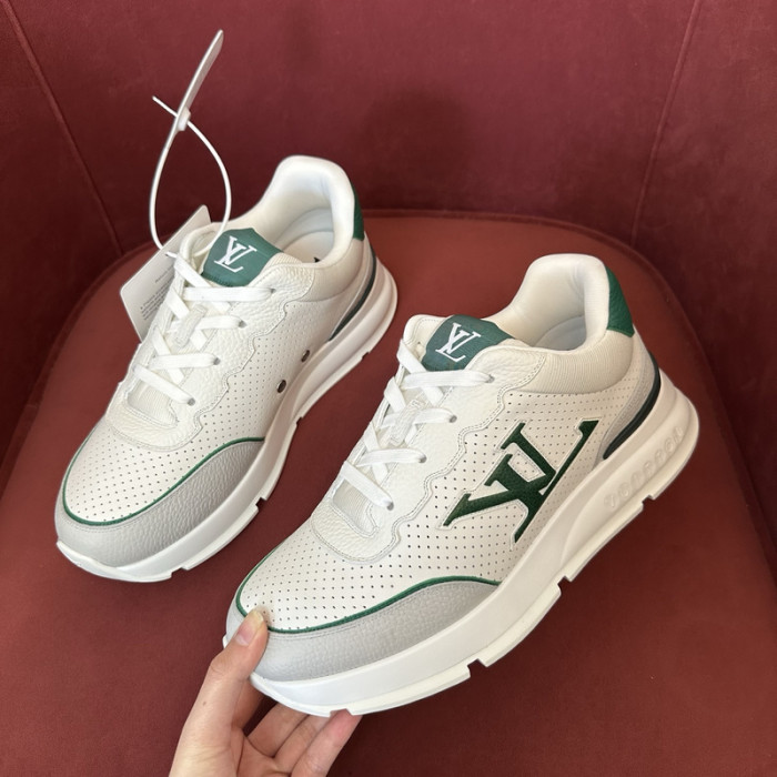 LV snekaers 141