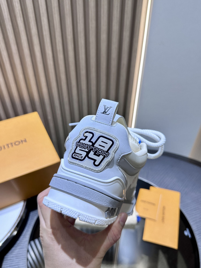 LV snekaers 184