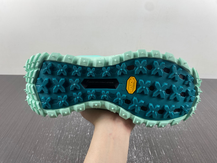 MONCLER SNEAKER 06