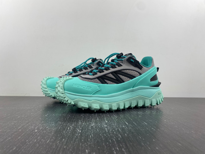 MONCLER SNEAKER 06