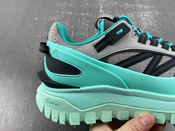 MONCLER SNEAKER 06