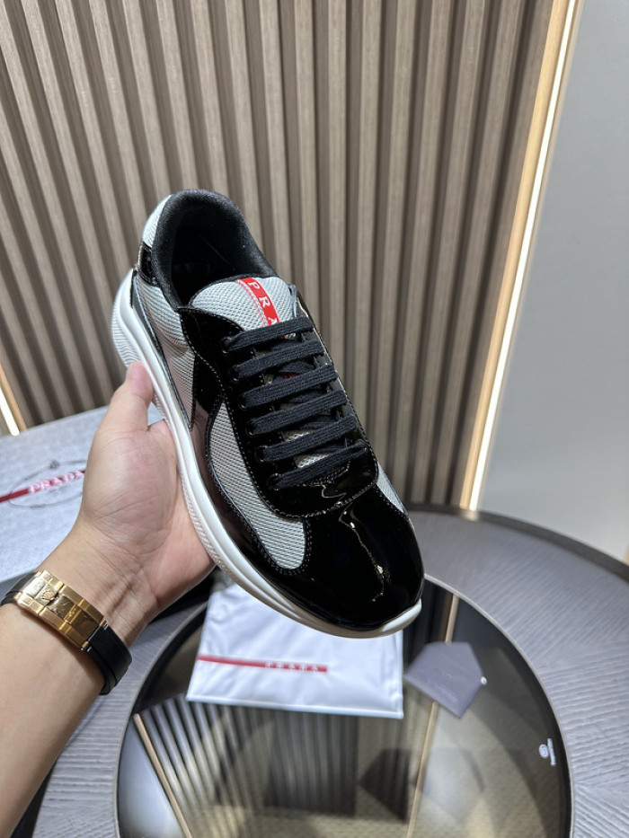 Prada 55