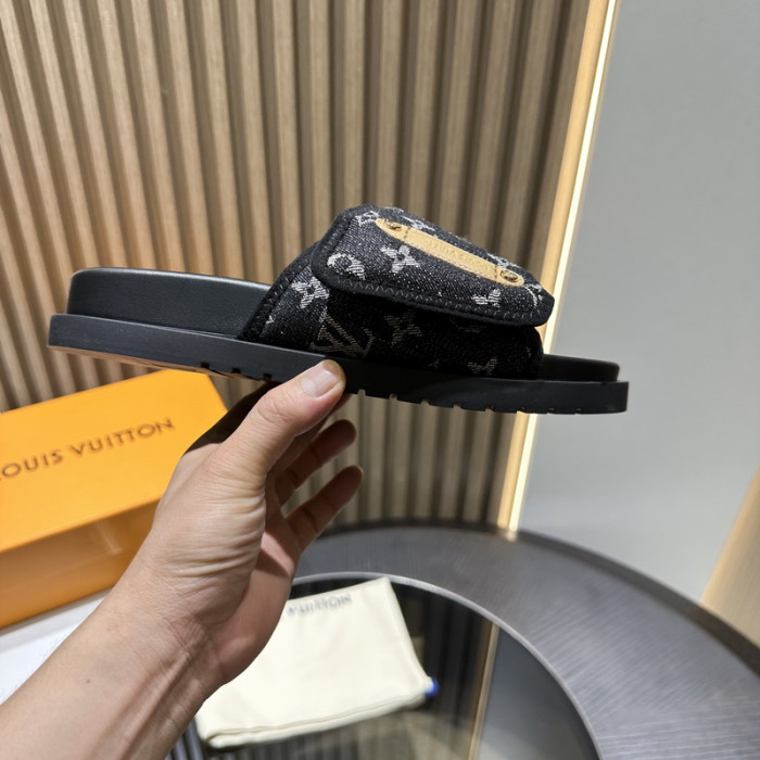 L&V sandal 68