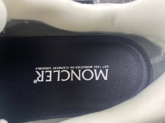 MONCLER SNEAKER 05