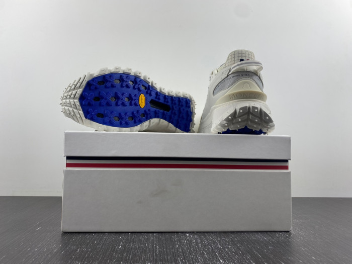 MONCLER SNEAKER 05