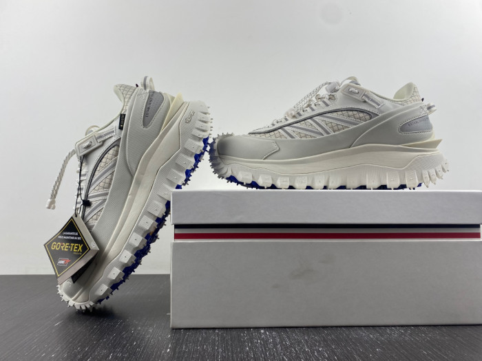 MONCLER SNEAKER 05