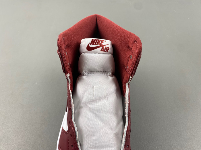 Air Jordan 1 High OG “Team Red”-DZ5485-160