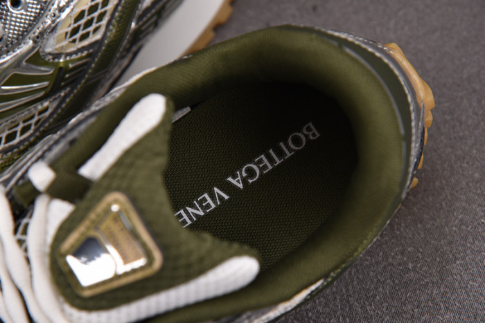 BOTTEGA VENETA-21