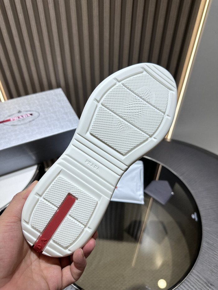 Prada 56