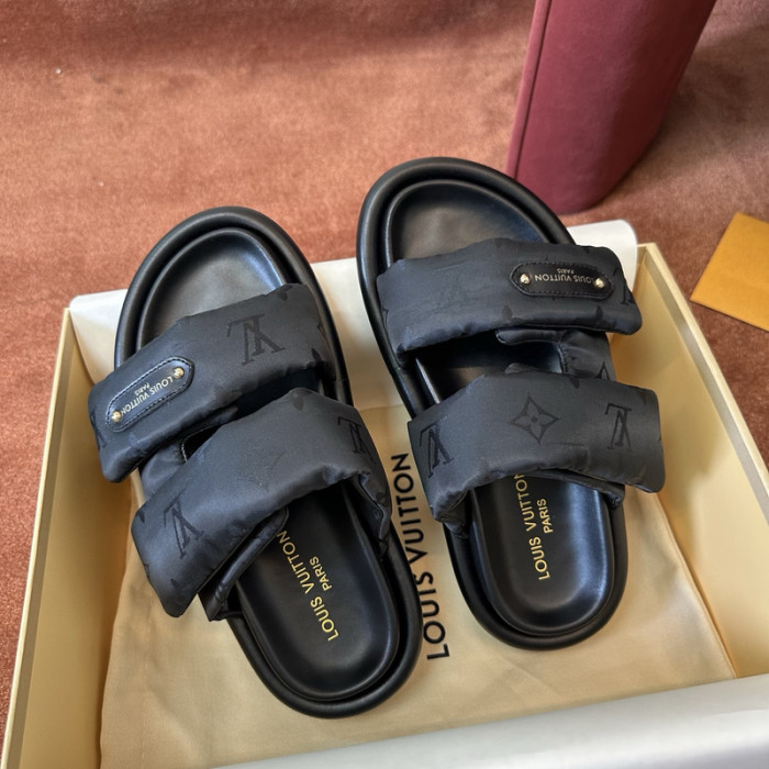 L&V sandal 74