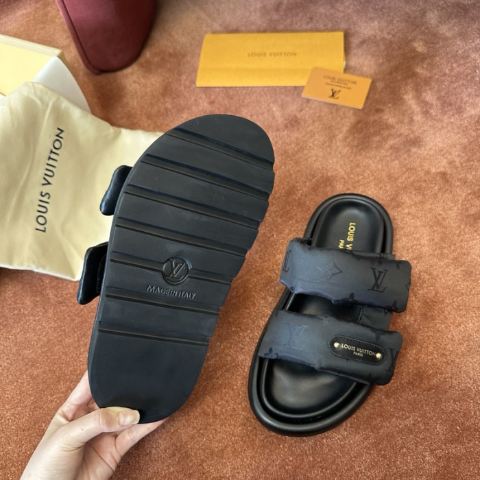 L&V sandal 74