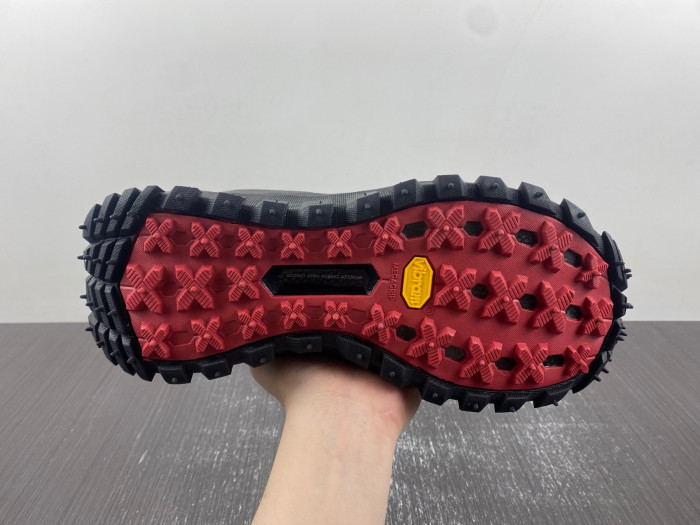 MONCLER SNEAKER 01