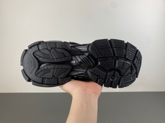 SNEAKER RUNNER 48