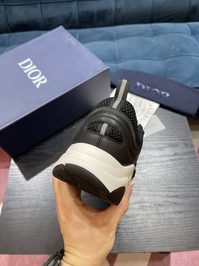 DIOR B22 SNEAKERS -36
