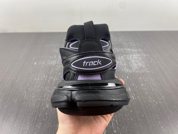Track Sneaker-33