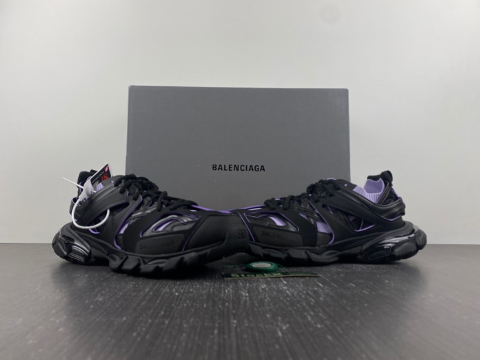 Track Sneaker-33