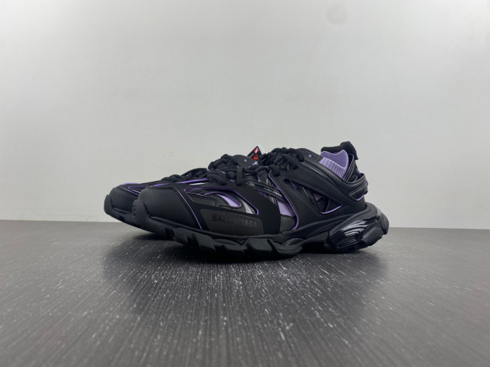 Track Sneaker-33
