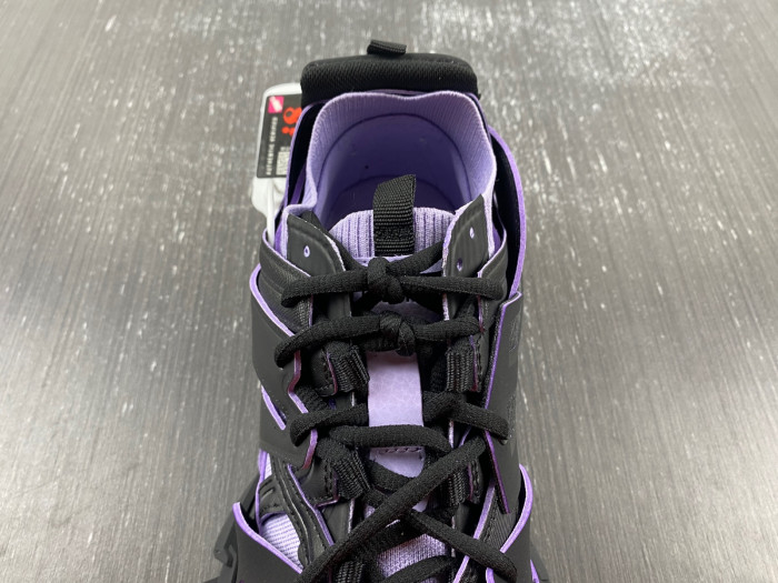 Track Sneaker-33