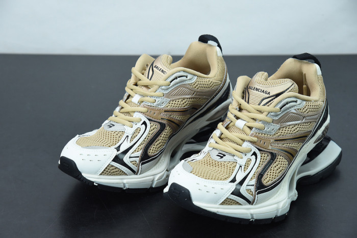 SNEAKER RUNNER 08