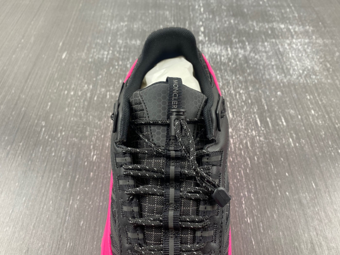 MONCLER SNEAKER 10