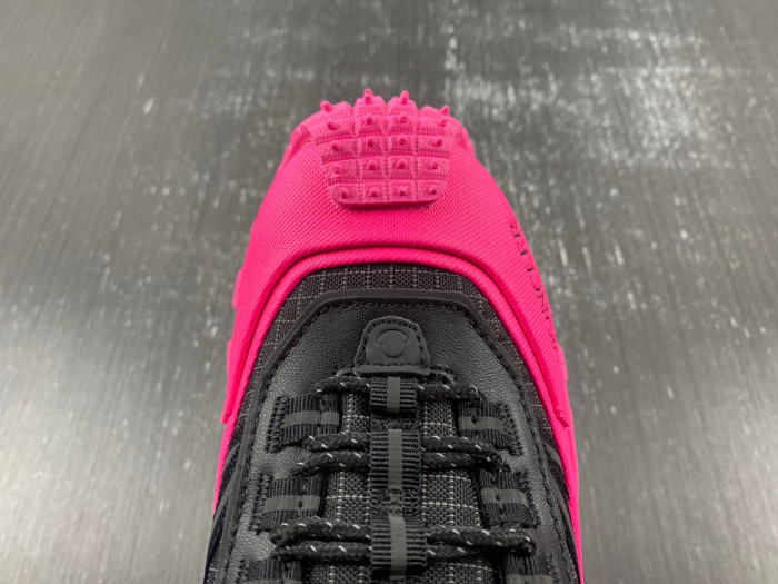 MONCLER SNEAKER 10
