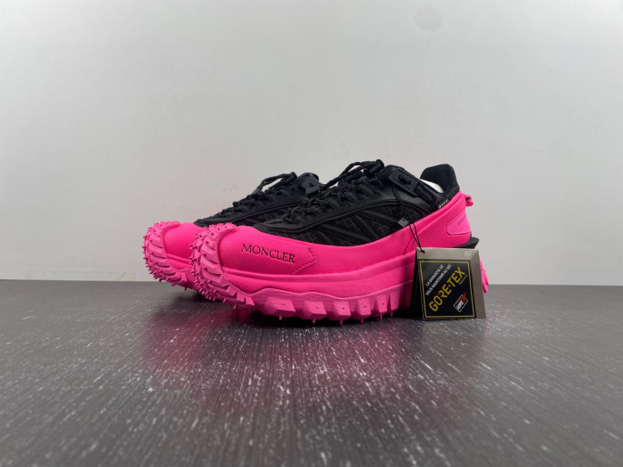 MONCLER SNEAKER 10