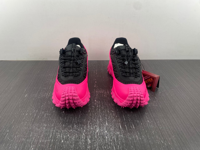 MONCLER SNEAKER 10