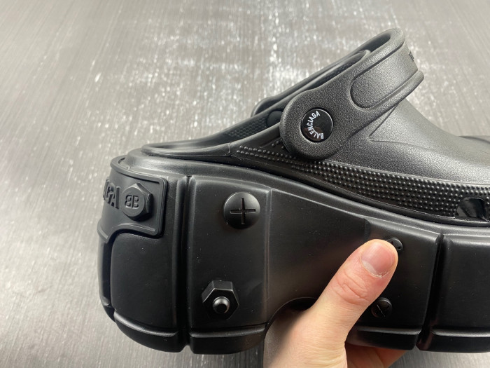 Balenciag* Sandal12