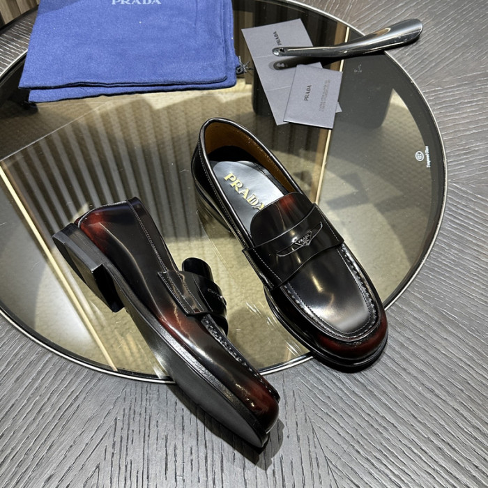 Prada 64