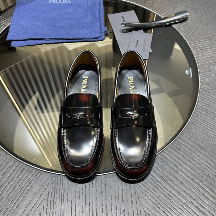 Prada 64