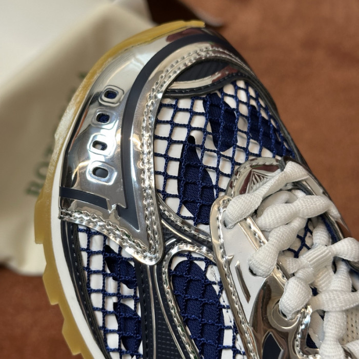 BOTTEGA VENETA-26