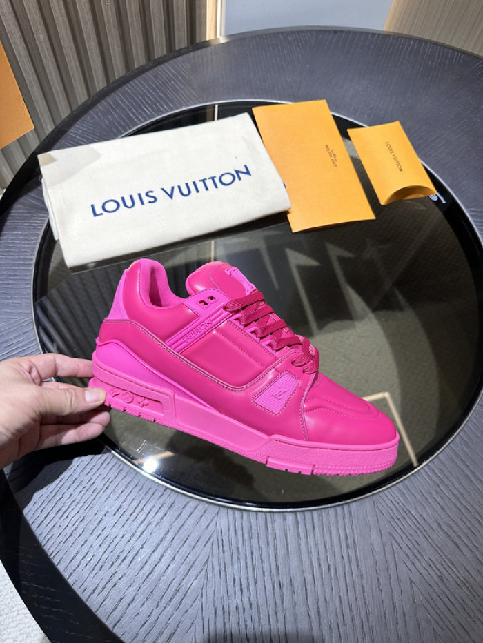 LV snekaers 187