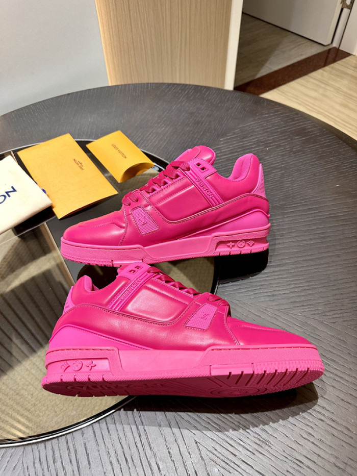 LV snekaers 187