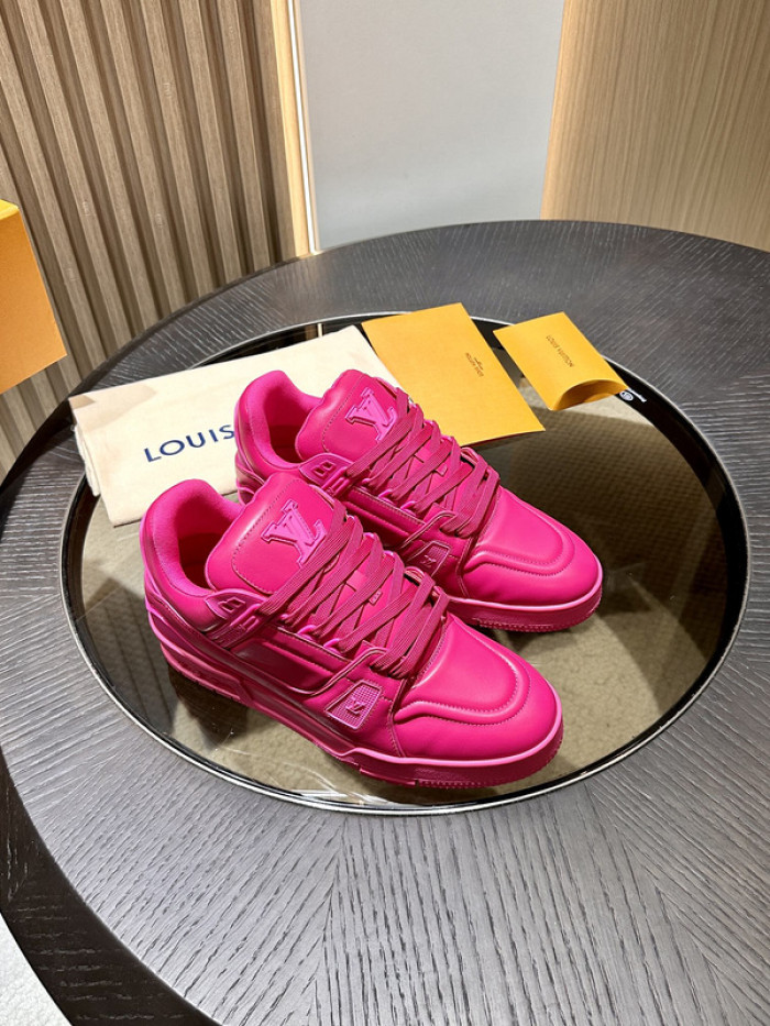 LV snekaers 187