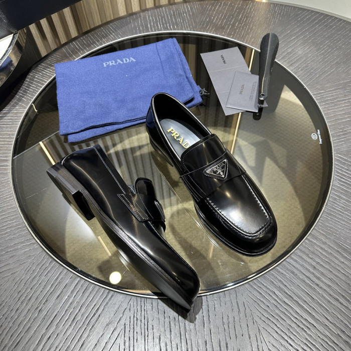 Prada 59
