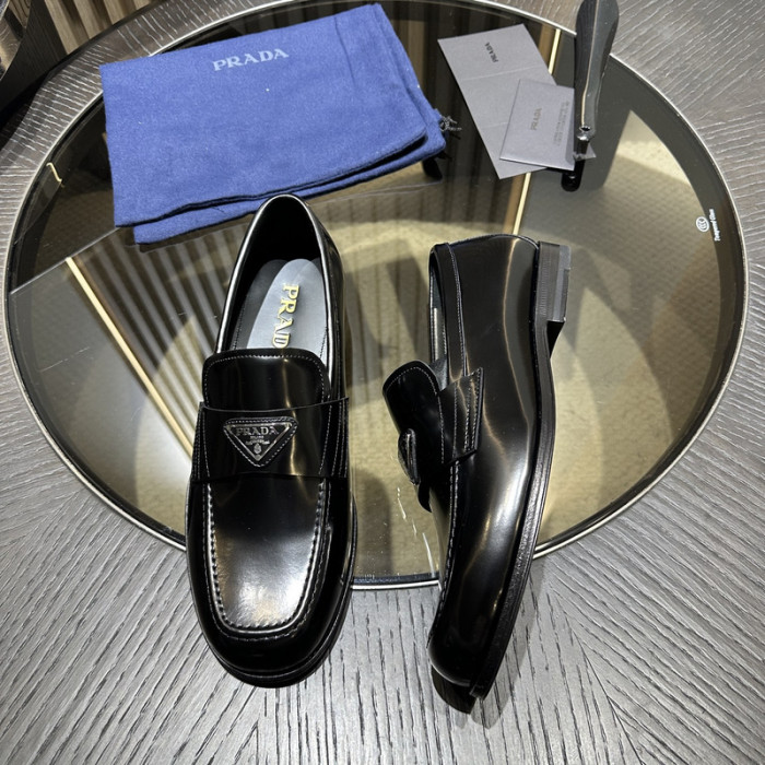 Prada 59