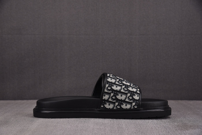 DIOR SANDAL 06