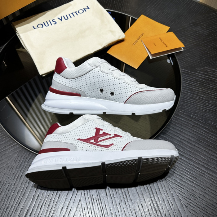 LV snekaers 160