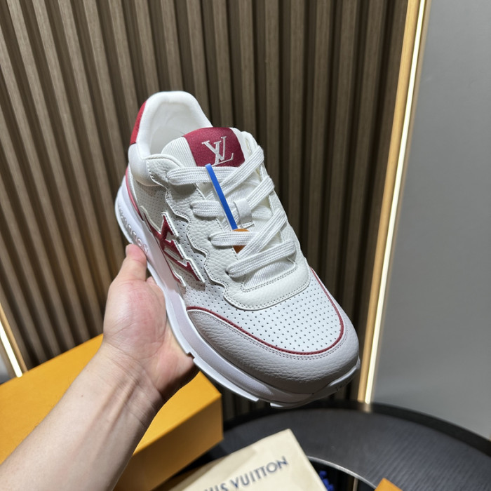 LV snekaers 160