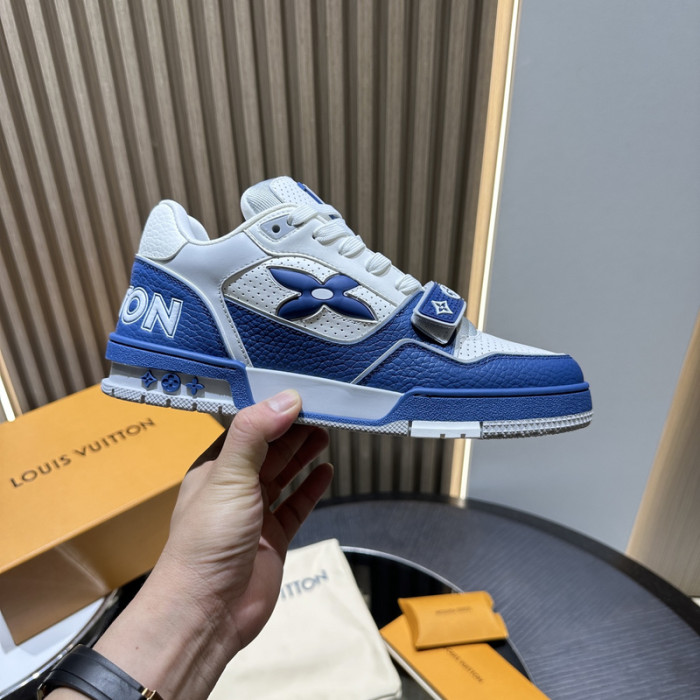 LV snekaers 179