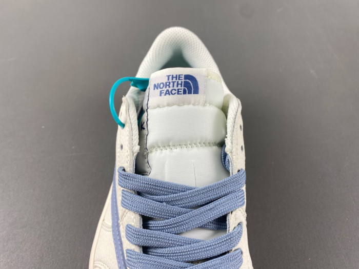 Travis Scott x Air Jordan 1 Low-DIY1688-007