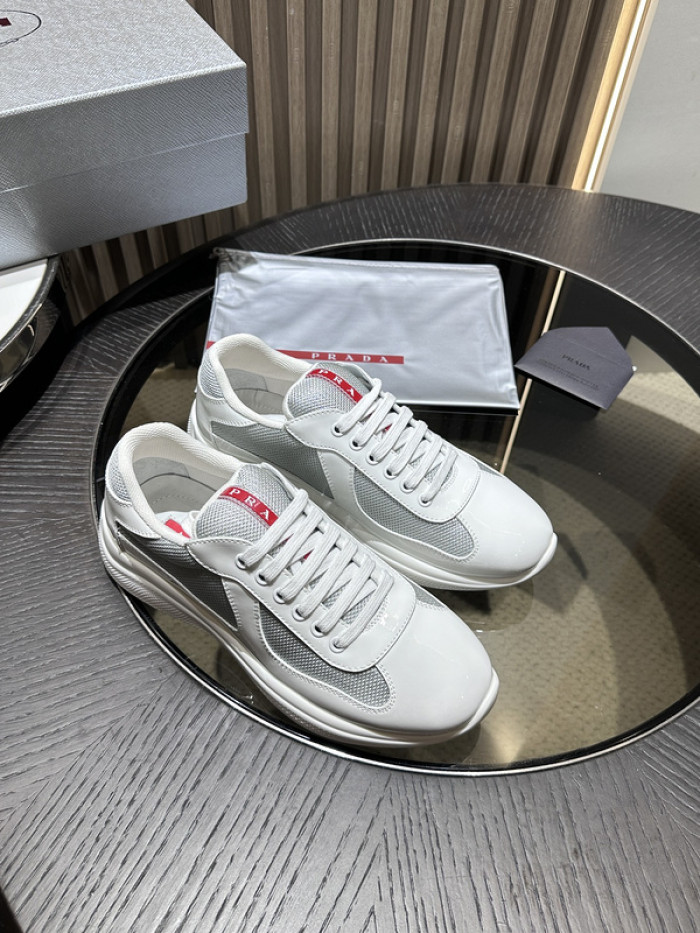 Prada 54