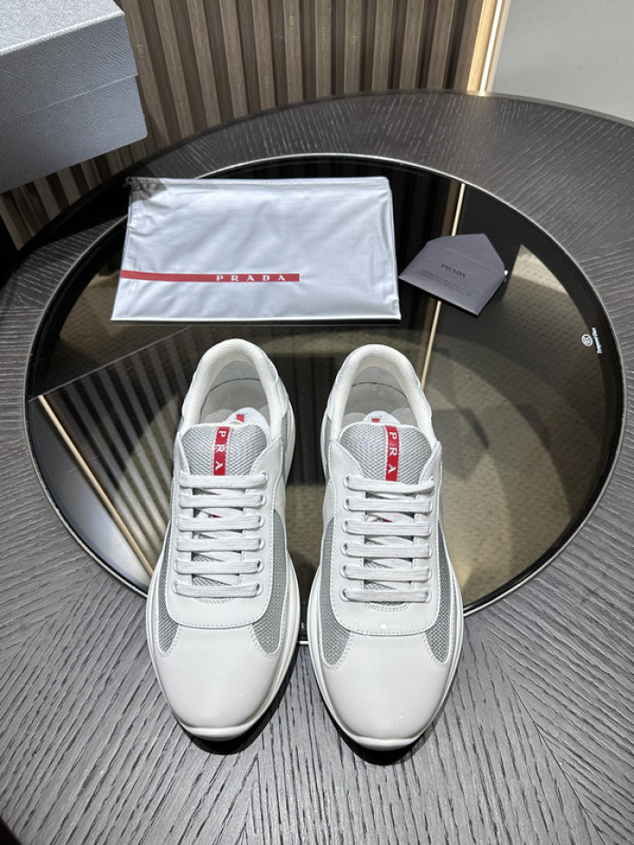 Prada 54